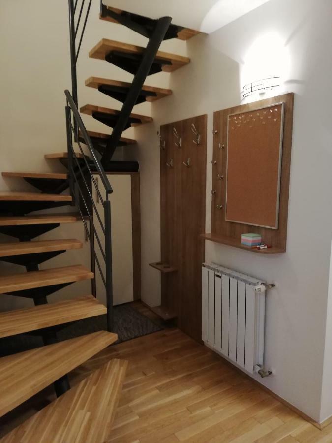 Apartman Florijan Apartment Varazdin Bagian luar foto