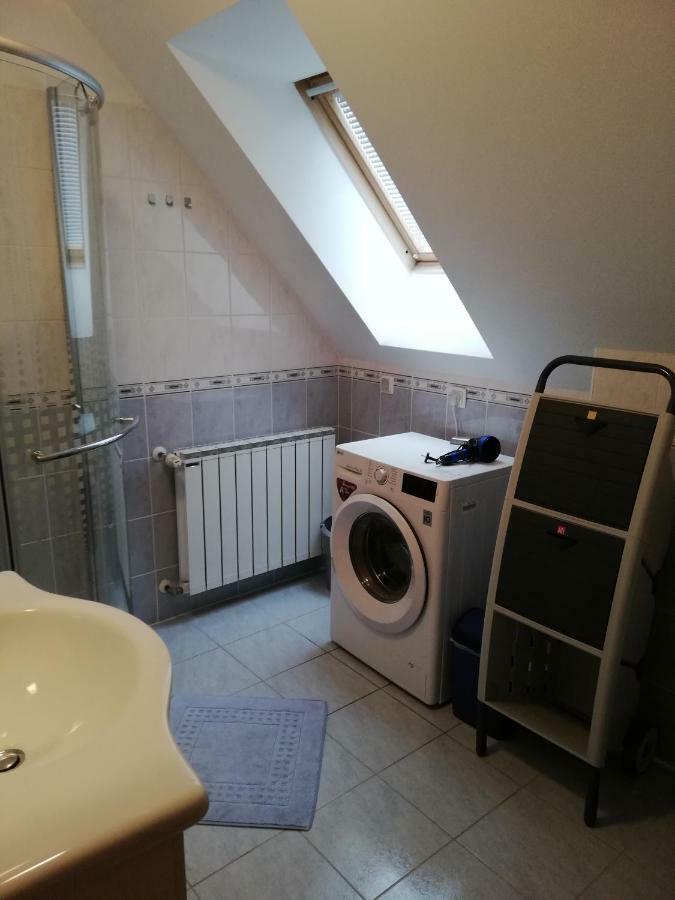 Apartman Florijan Apartment Varazdin Bagian luar foto